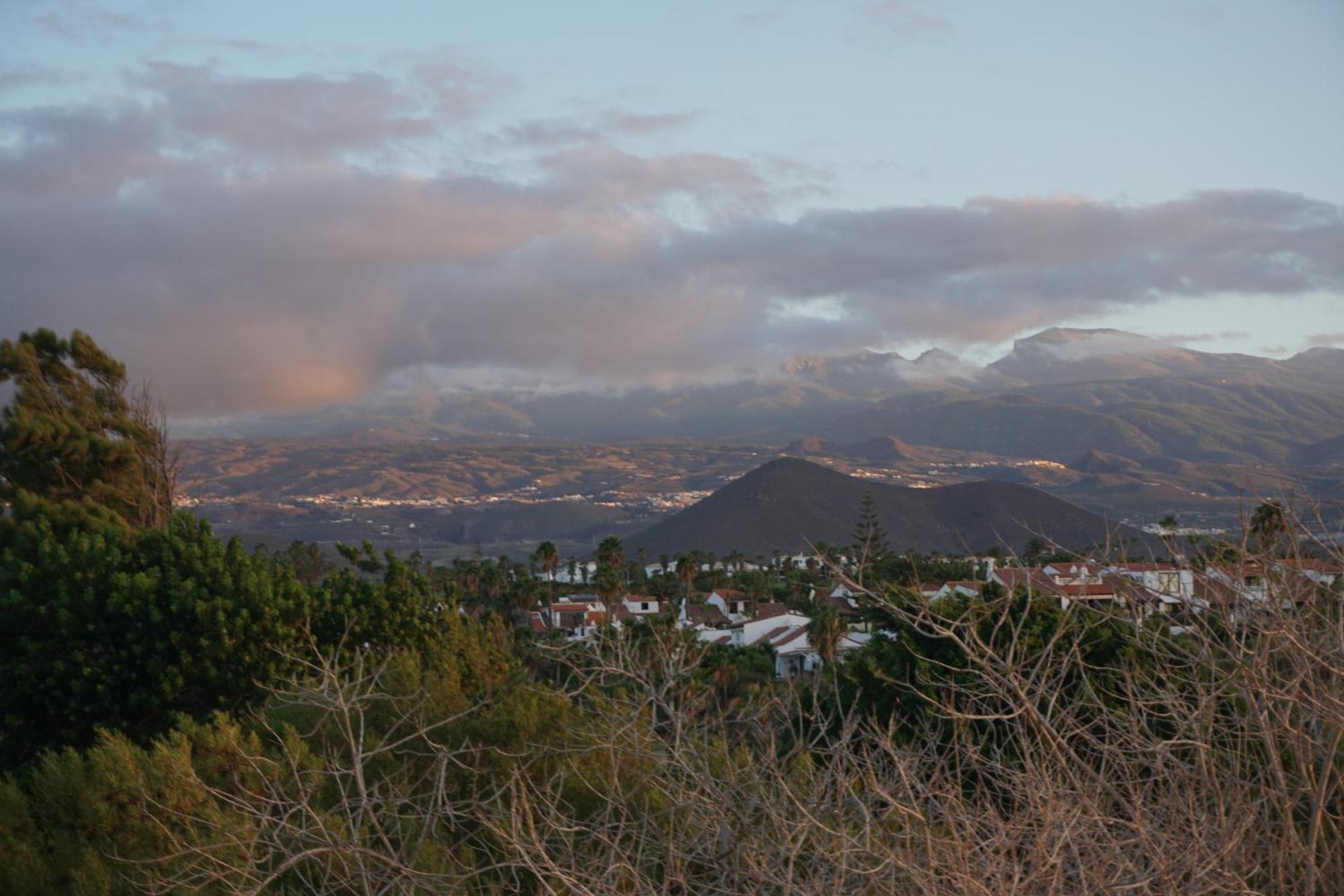 Golf Del Sur Apartment - Magnificent Panorama Of The Ocean, El Teide, And Montana Roja San Miguel de Abona Exterior photo